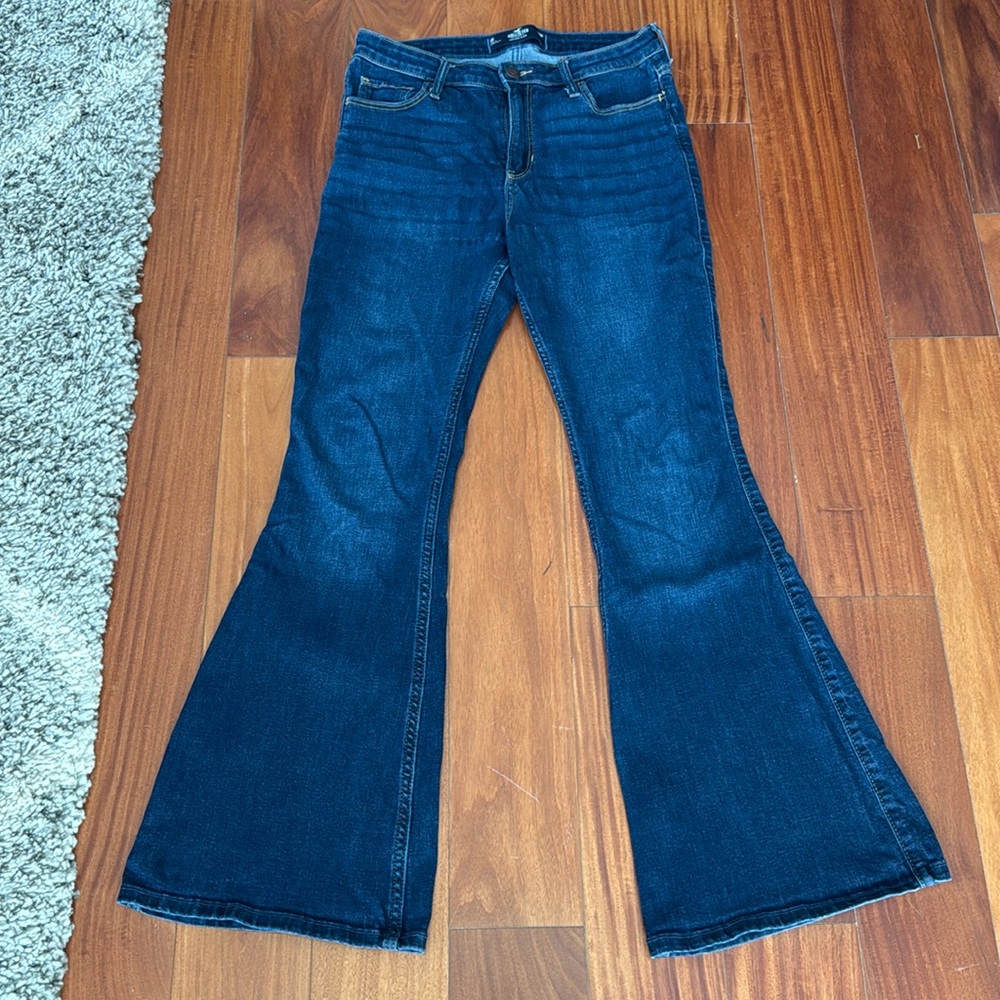 Hollister High Rise Flare Jeans